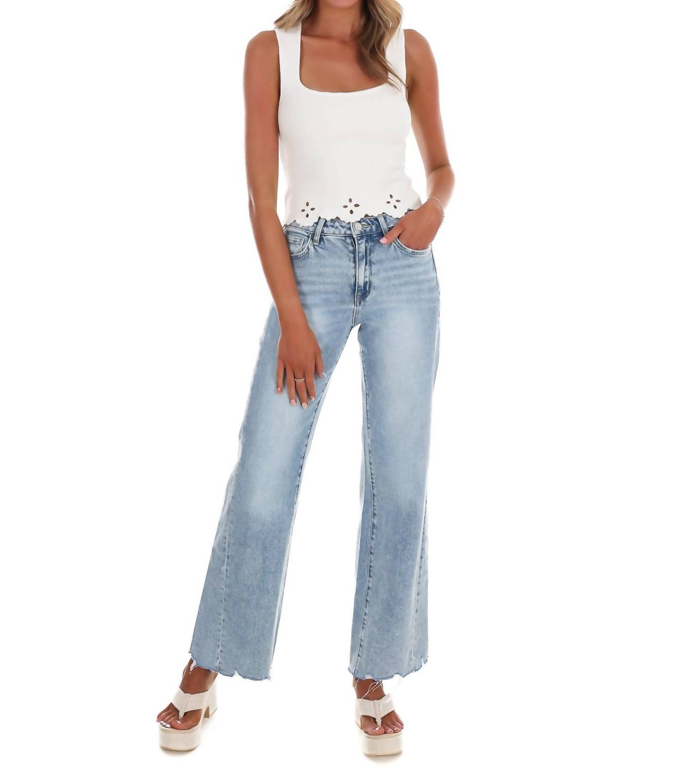 Le Lis - Women's Looking For You Scallop Hem Sweater Tank Top