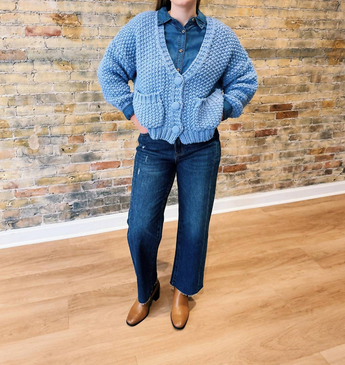 Q2 - Anahi Cardigan
