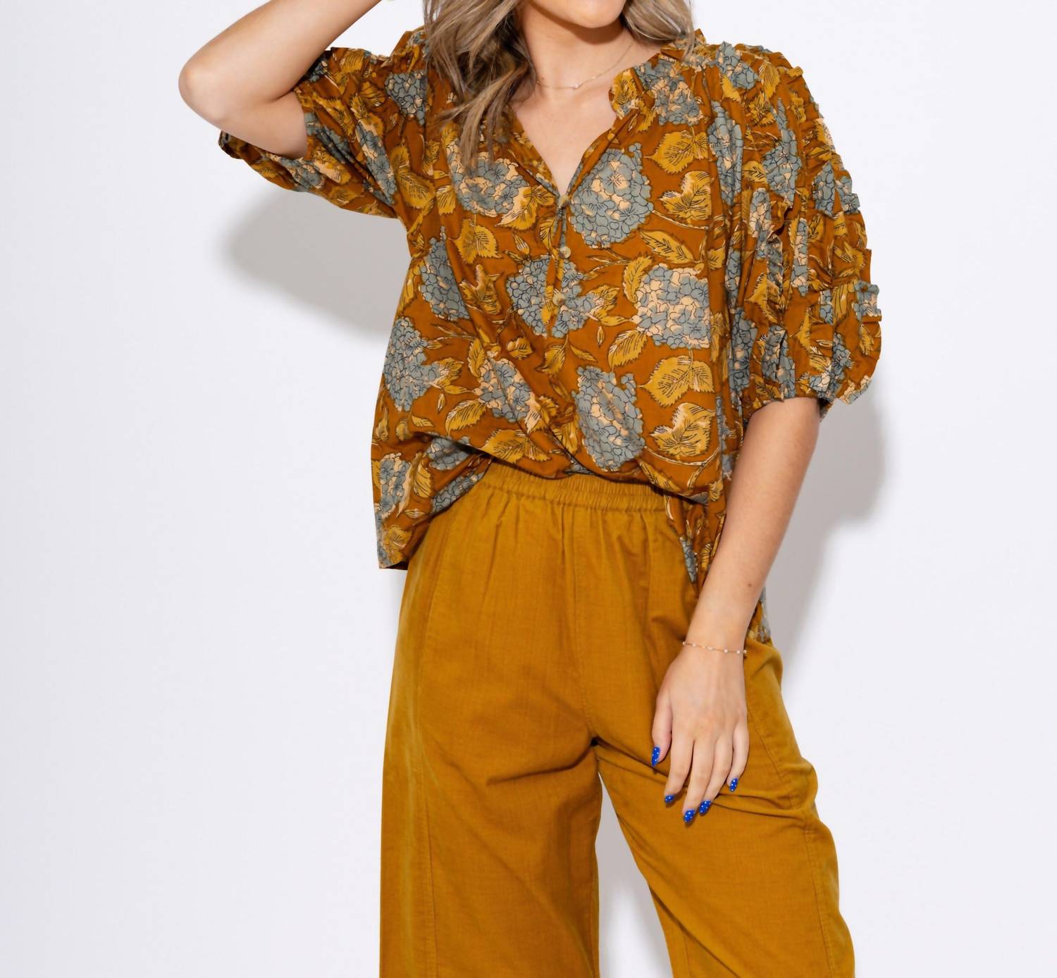 Ivy Jane - Hydranga Ruffle Sleeve Top