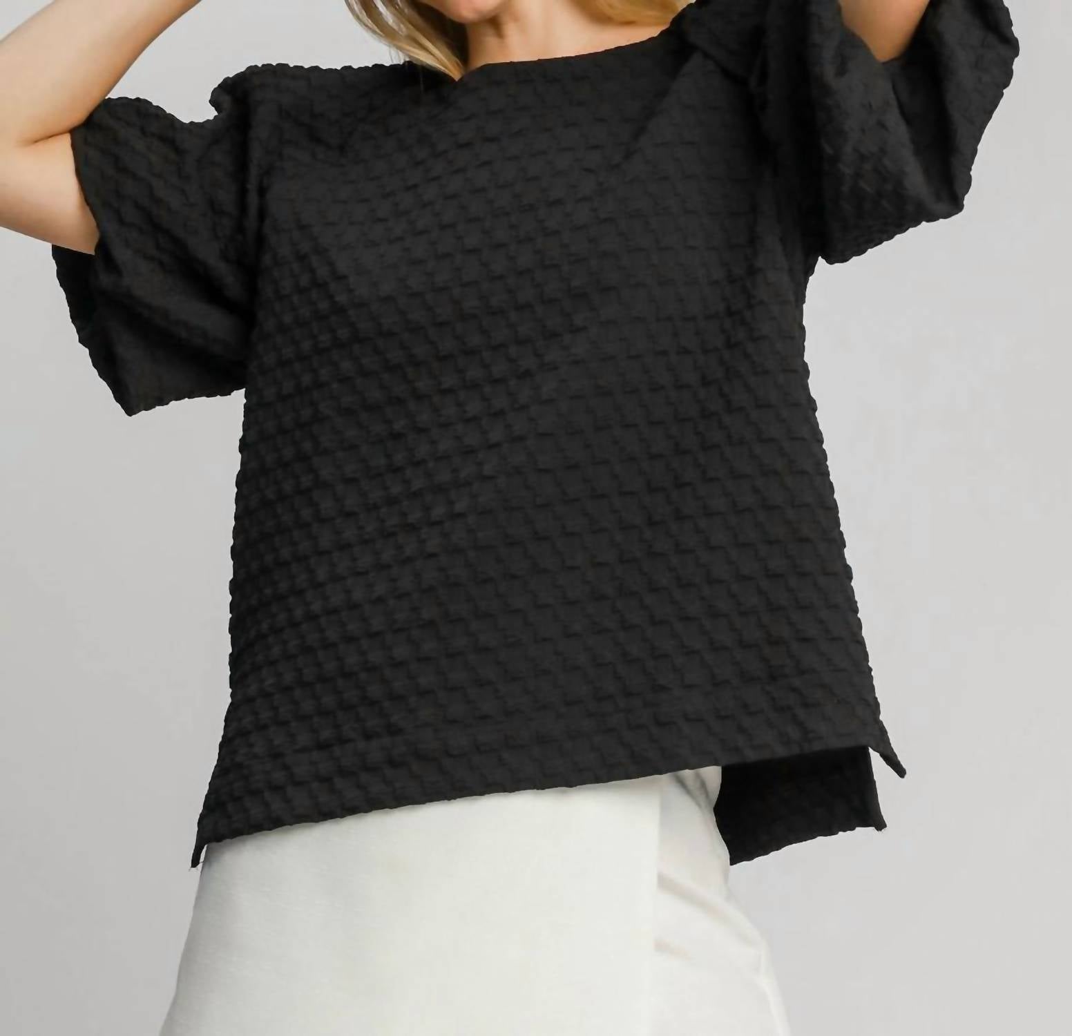 Umgee - Jacquard Round Neck Top
