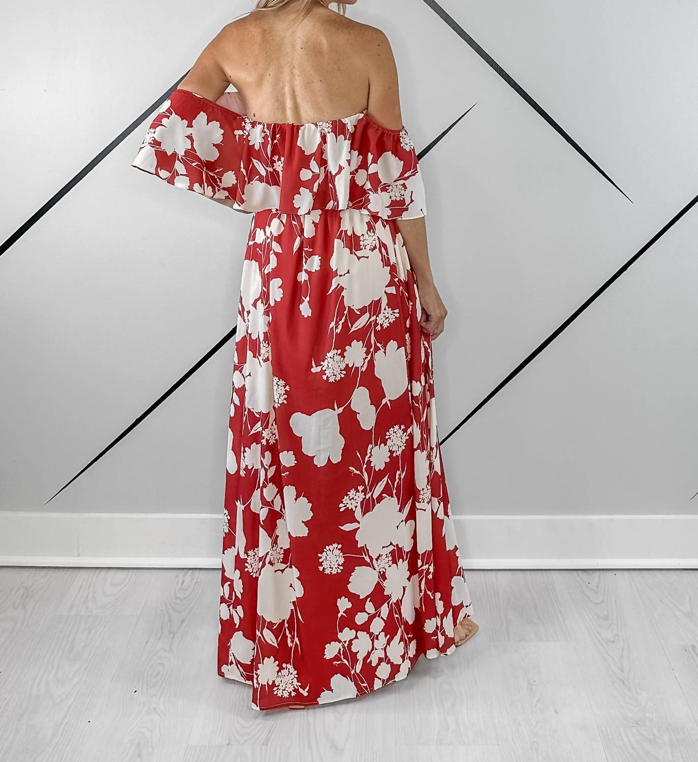 Soieblu - Off-shoulder Side Slit Maxi Dress