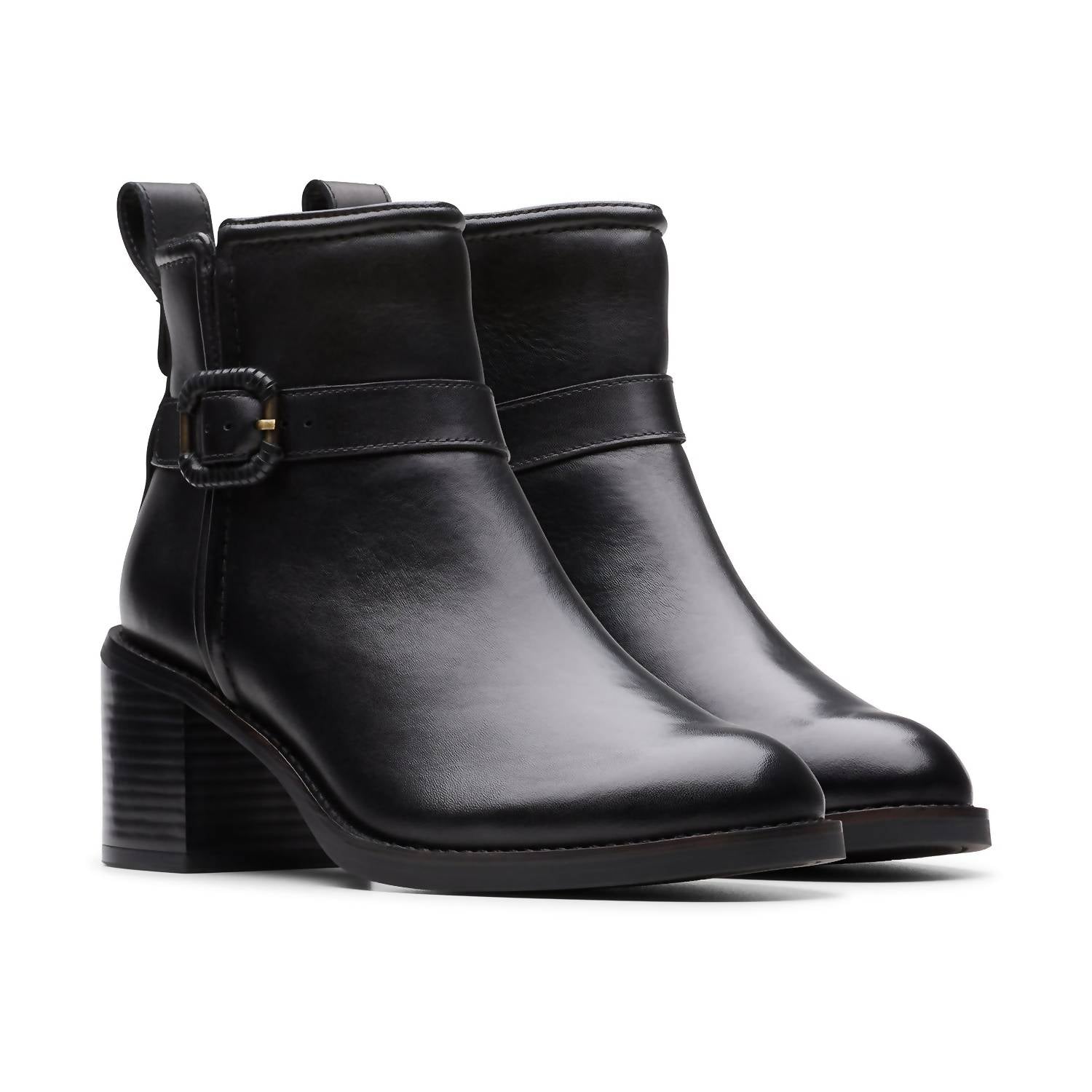 Clarks - Women's Chamberly Trim Ankle Boot