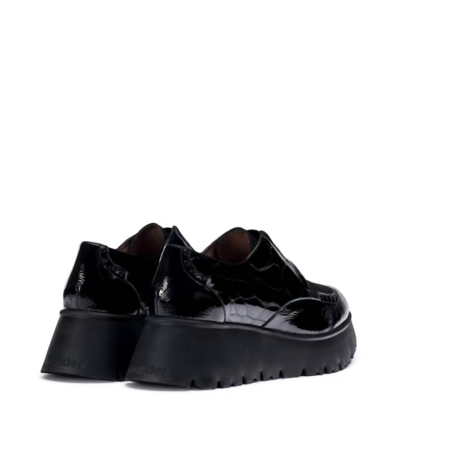 Seven Wonders - Women's Salva Loafers
