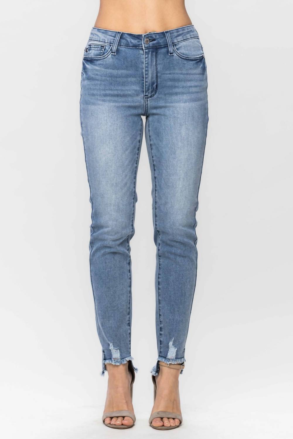 Judy Blue Mid Rise Cool Denim Sustainable Relaxed Fit in blue - women's jeans