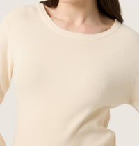 Soaked In Luxury - Sina Round Neck Slim Fit Pullover