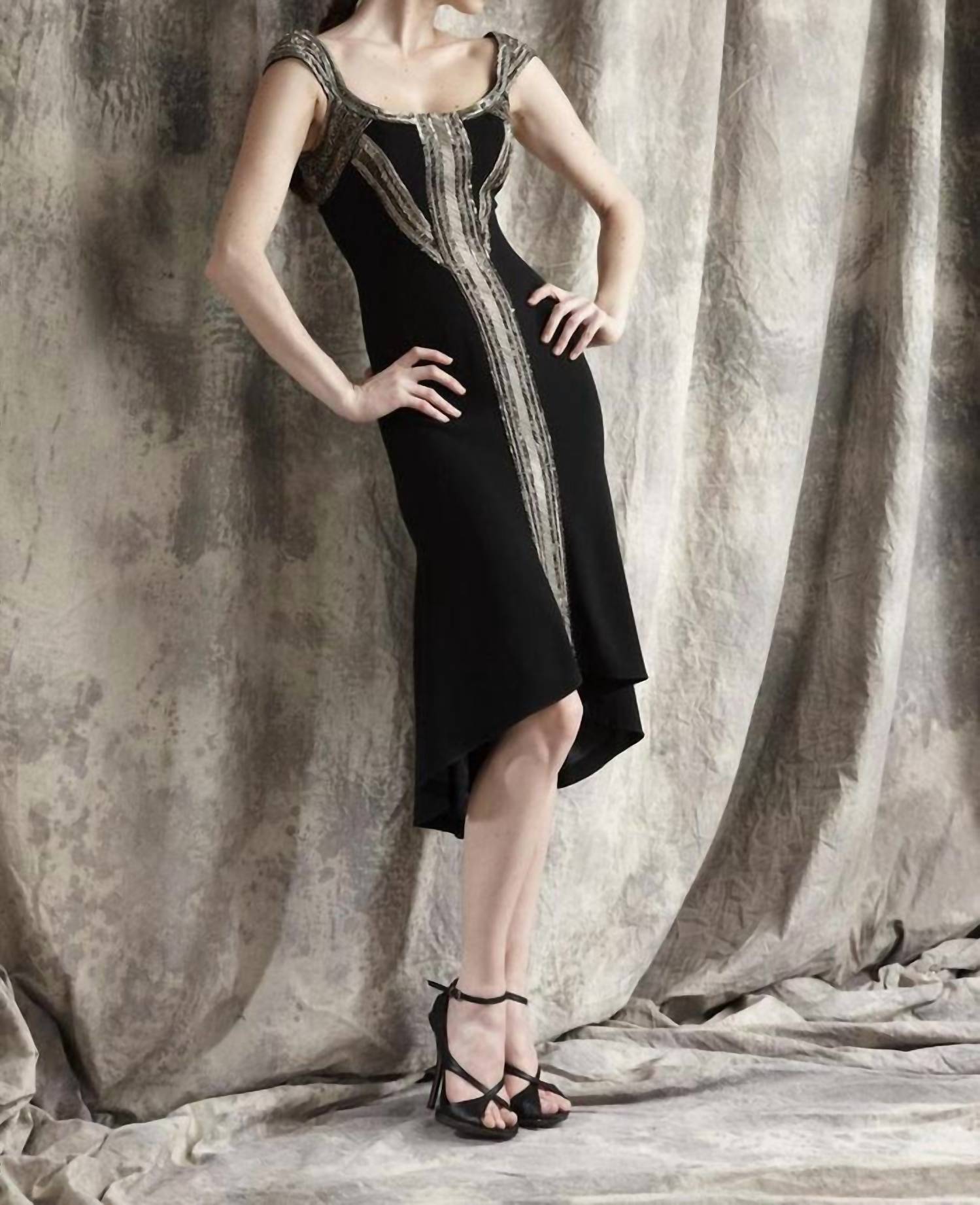 Theia - Scoop Neck Mixed Bead Trim Detail High Low Crepe Dress