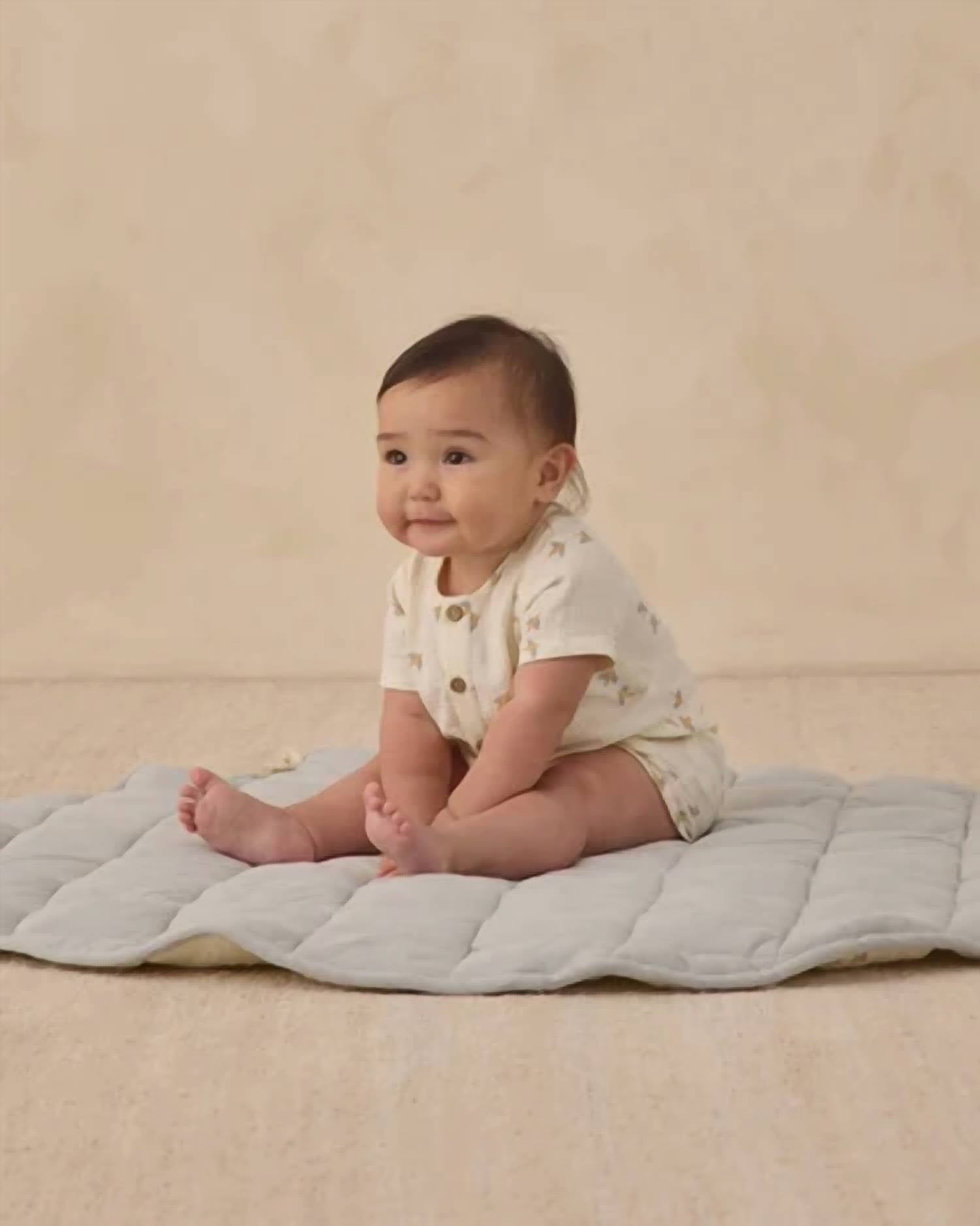 Quincy Mae - Girls Short Sleeve Woven Romper