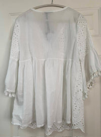Tempo Paris - Women's Eyelet Oversize Top
