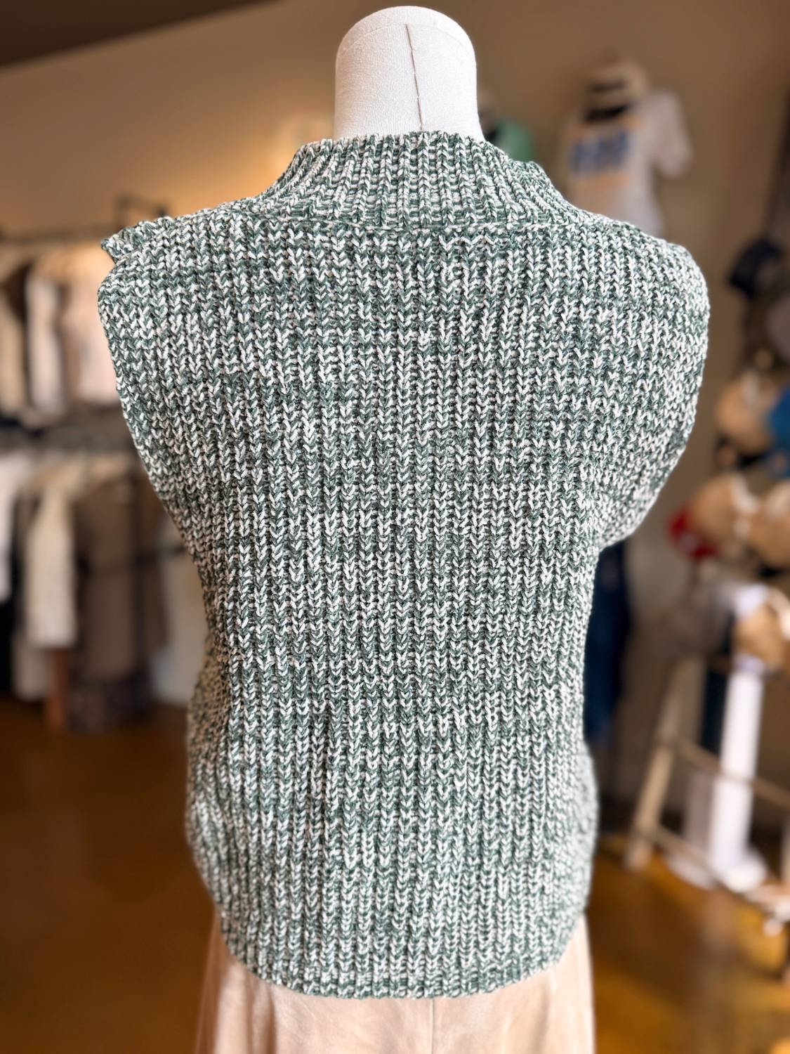 Kld. Signature - Women's Chenille Sweater Vest