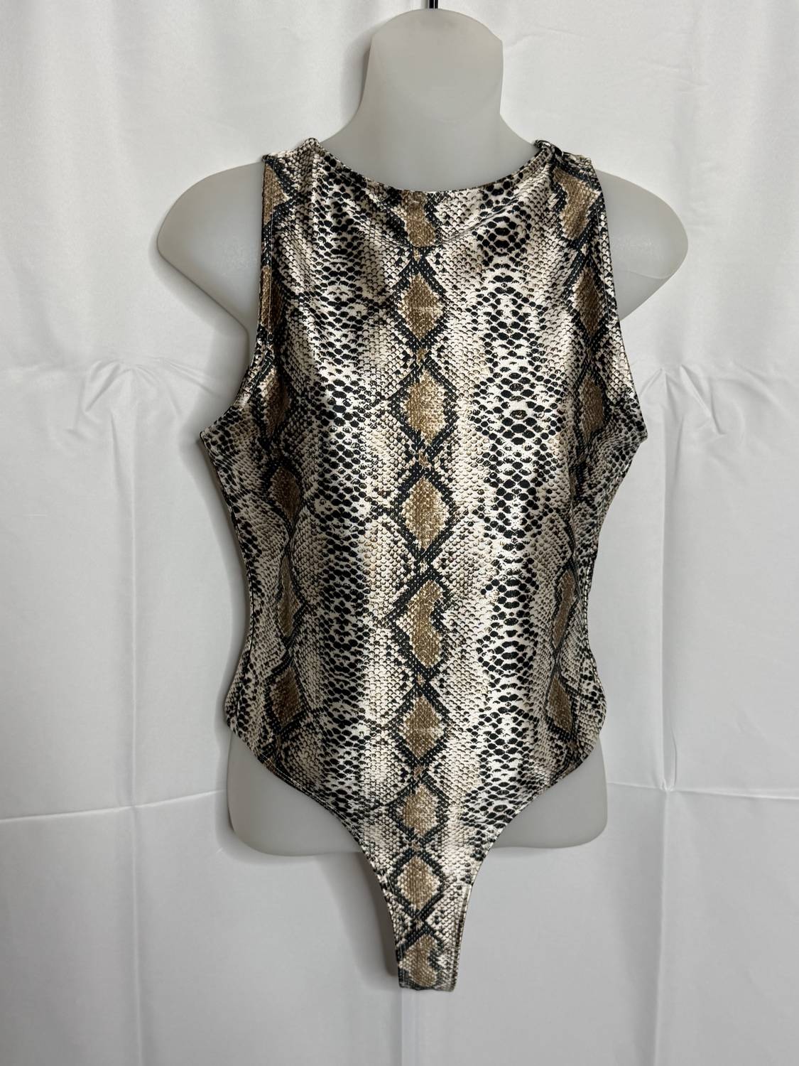 Tcec - Women's Sleeveless Crewneck Bodysuit