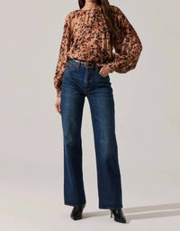 Astr - Reyen Balloon Sleeve Top