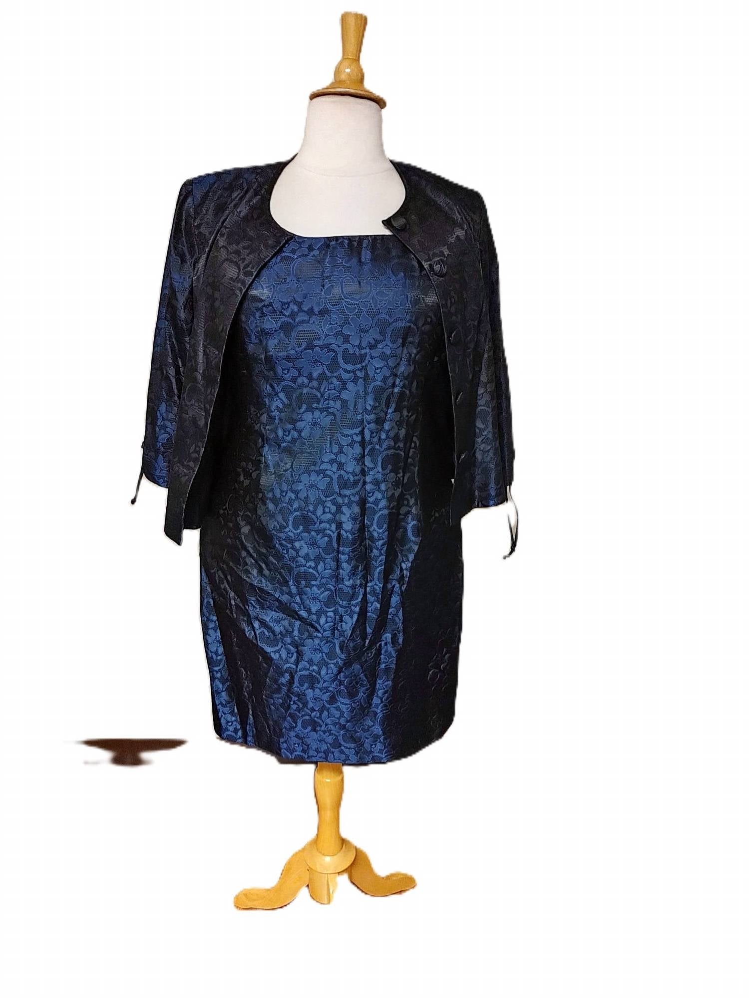 Maggy London - 2 Piece Brocade Jacket Dress