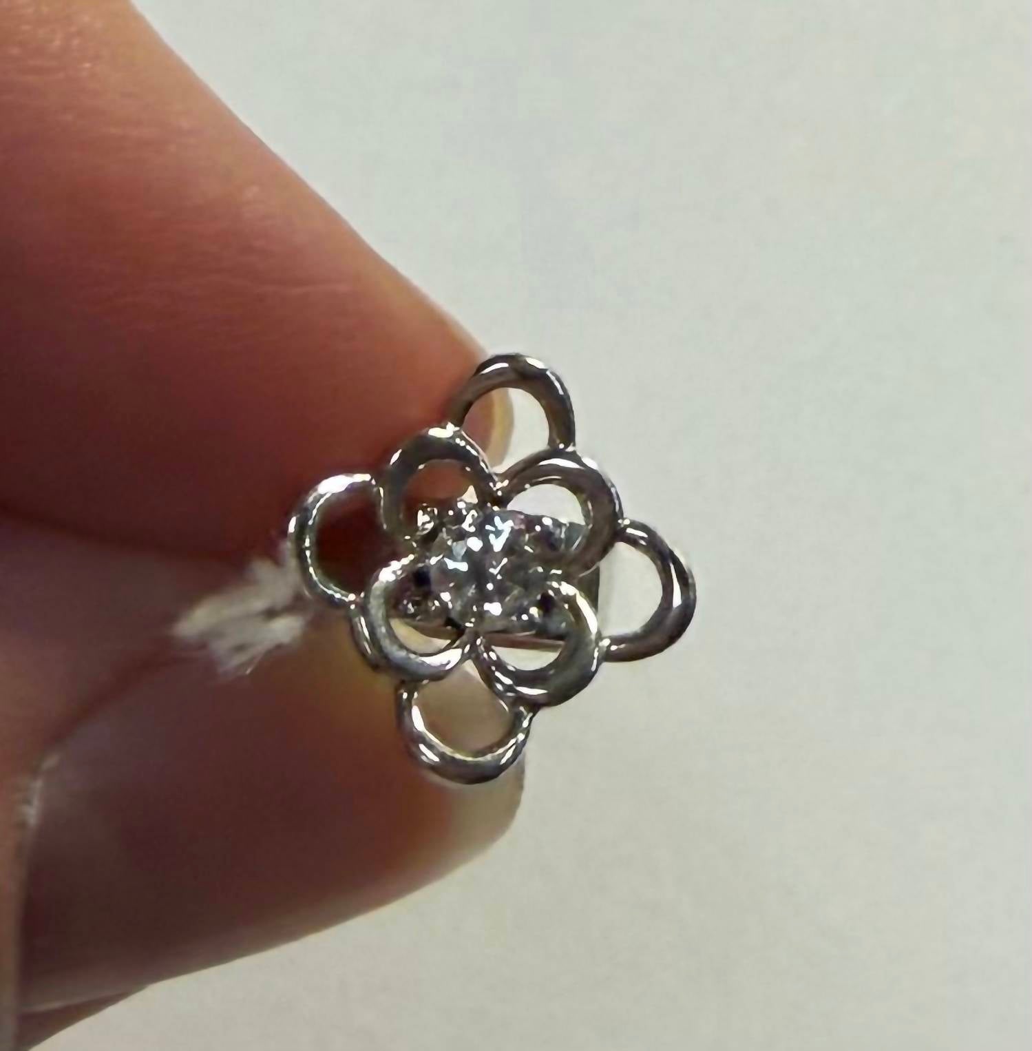 Story Jewellery - Women's Anemone Flower Charm