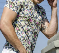 Eight X - Men's Floral Print V-neck T-shirt