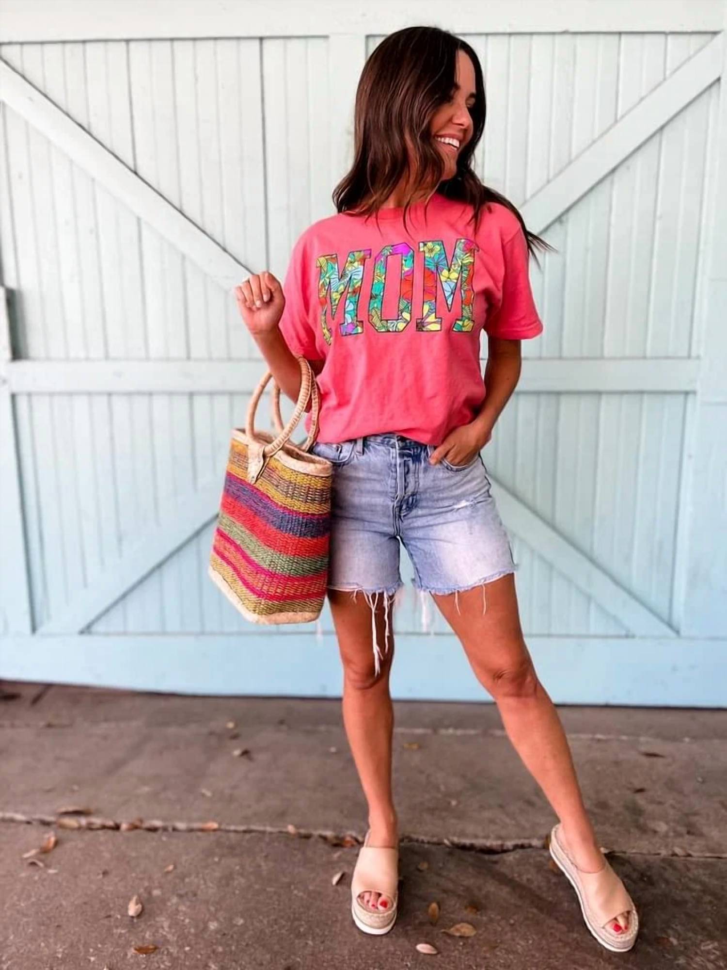 Oliver & Otis - Tropical Mom Graphic Tee