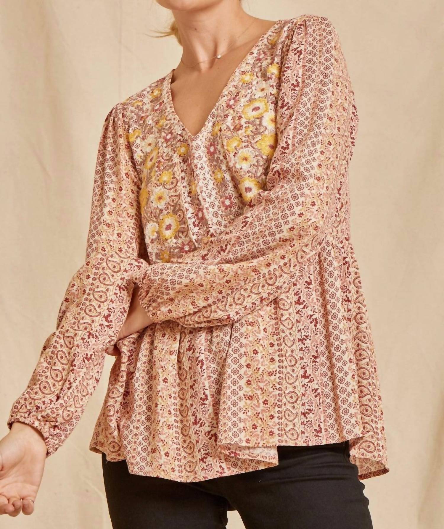 Andree By Unit - Shimmery Floral Paisley Embroidered Top
