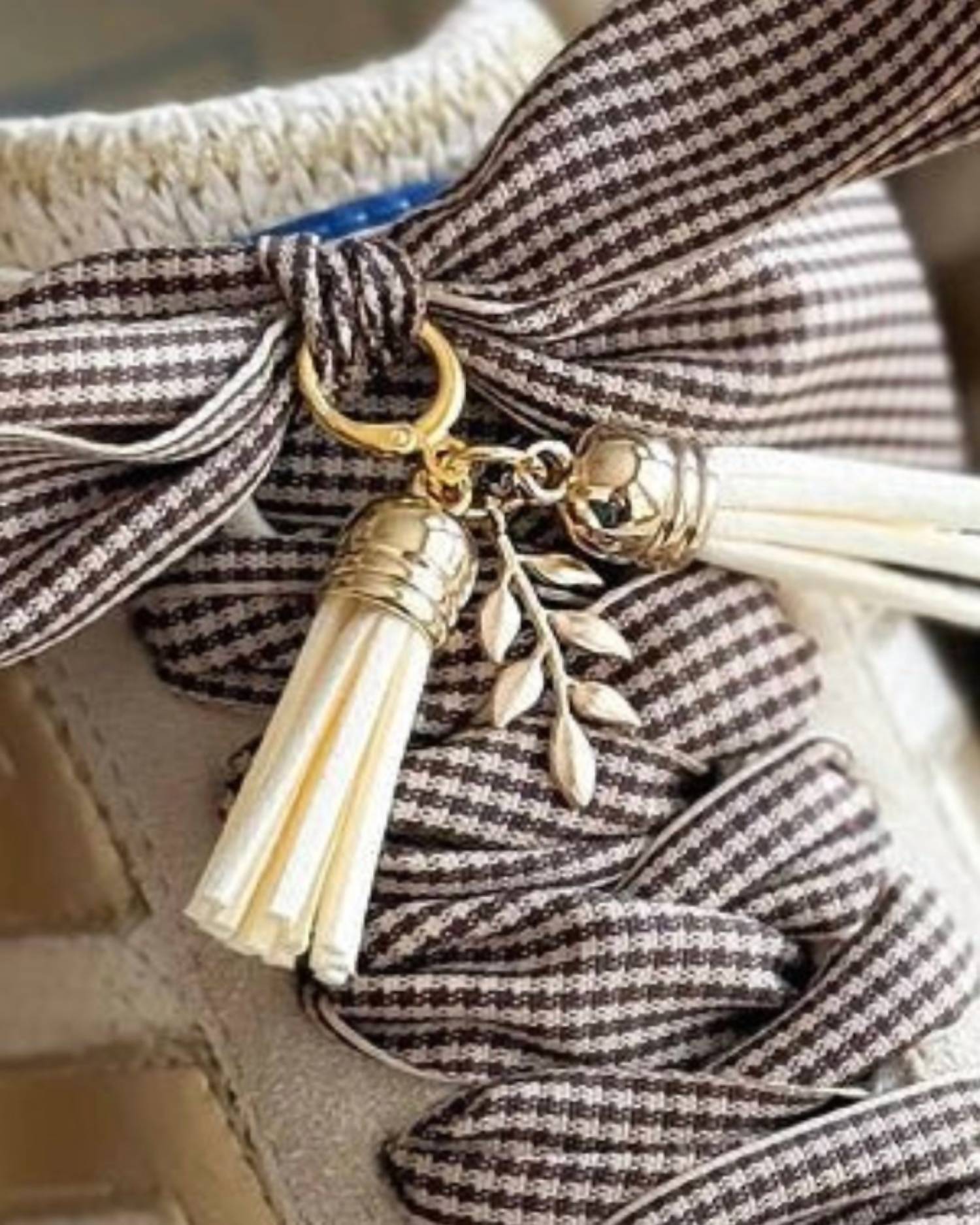 Leo & Lee Studio Gingham Shoelace Set in burgandy - women's accessory - detail view