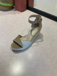 Pelle Moda - Women's Kove Wedges