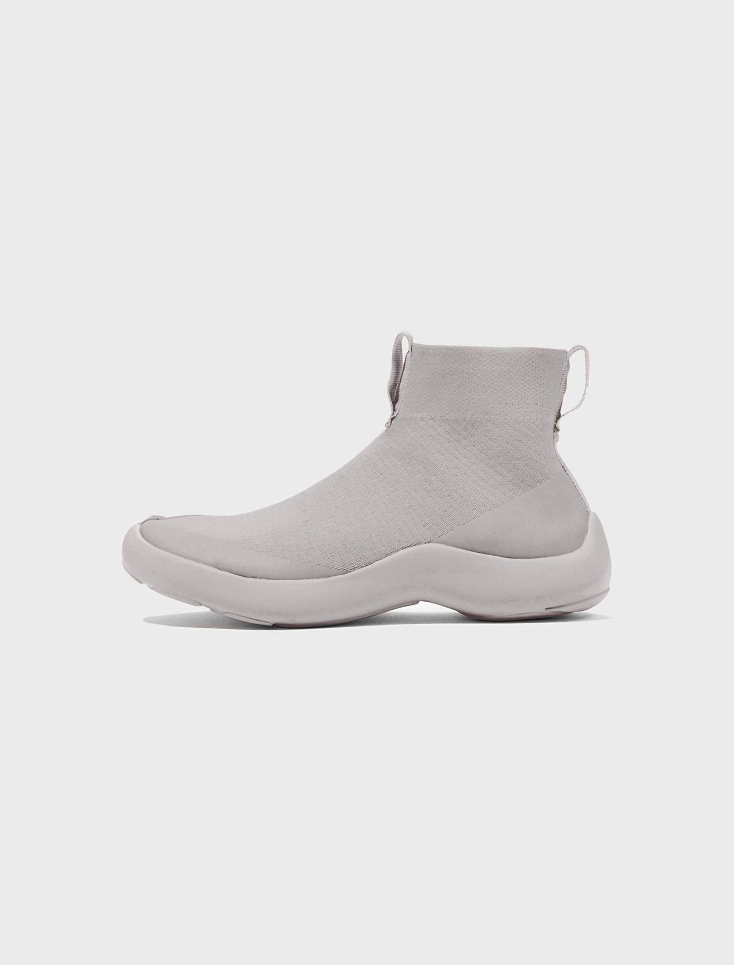 Tabi - Unisex Hightop Sneakers