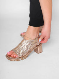 Homers - Women's Bimba Rejilla Block Heel Sandals