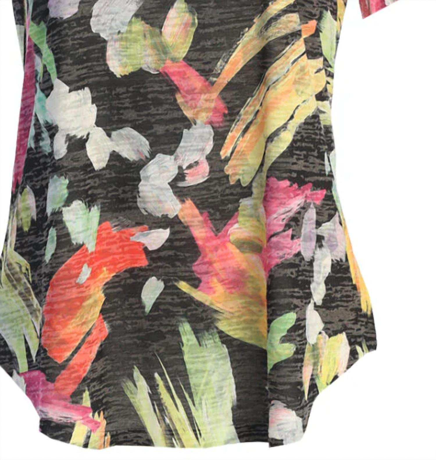 Jess & Jane - Women's Blossom Burnout Round Hem Top