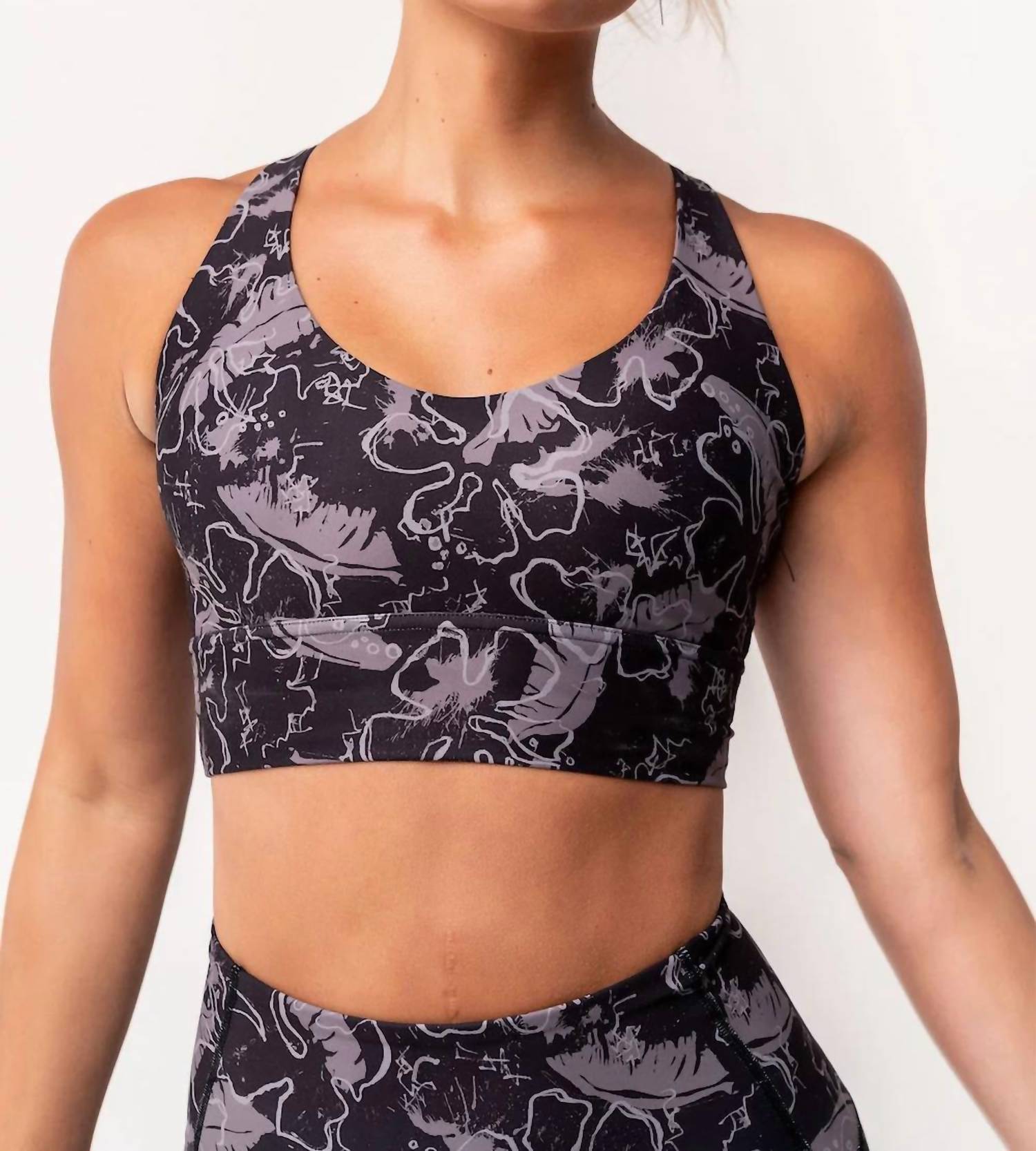 Lovlei - Four Across Sports Bra