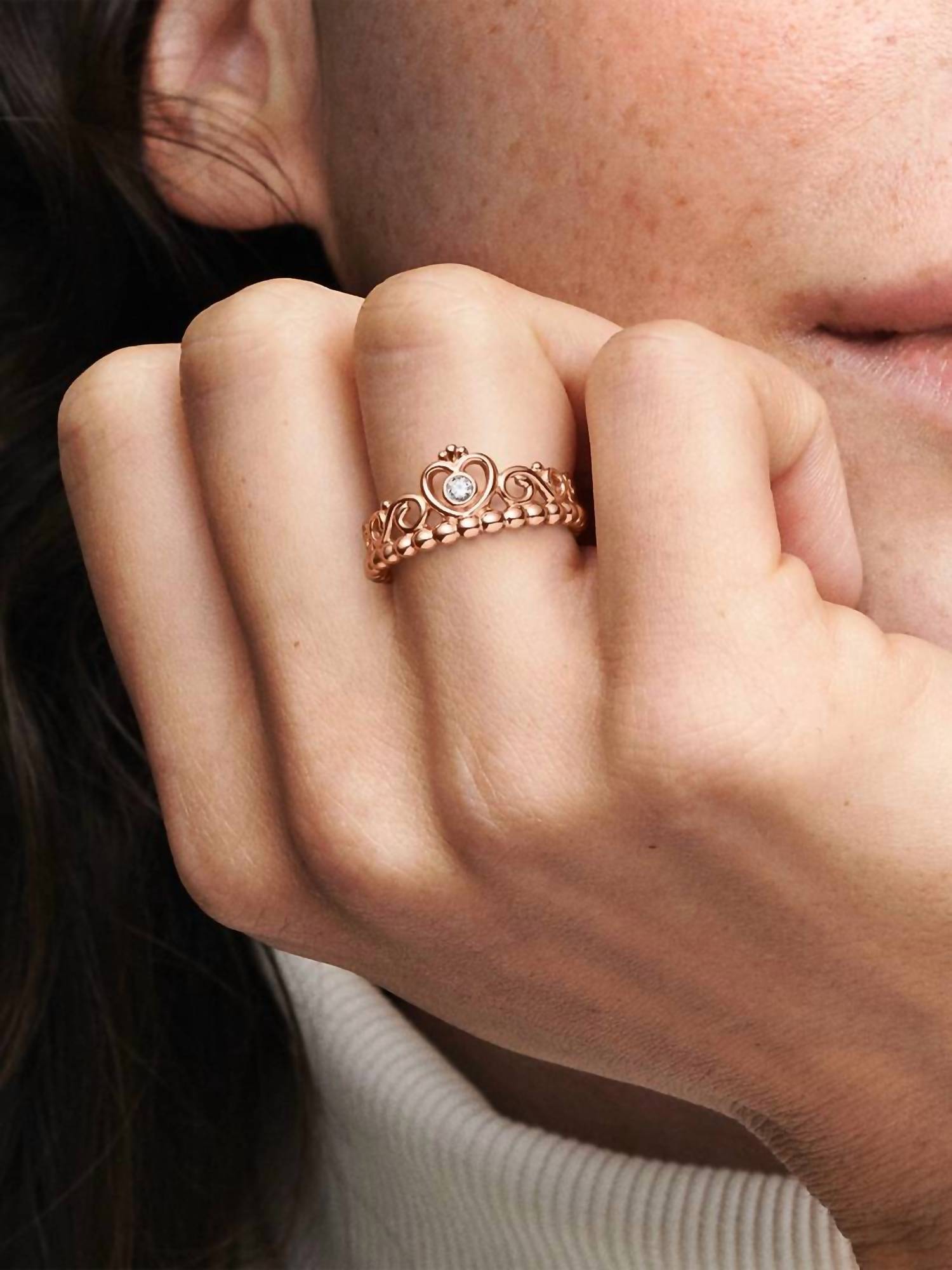 Pandora - Women's Princess Tiara Crown Ring