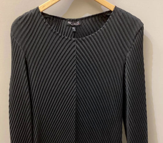 Picadilly - Women's Chevron Pleated Top