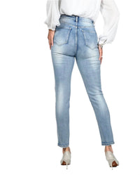 Frank Lyman - Rhinestone Embellished Pockets Jeans