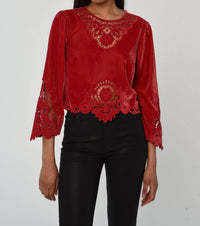 LOVE THE LABEL Alina Top in american beauty 1 - women's blouse