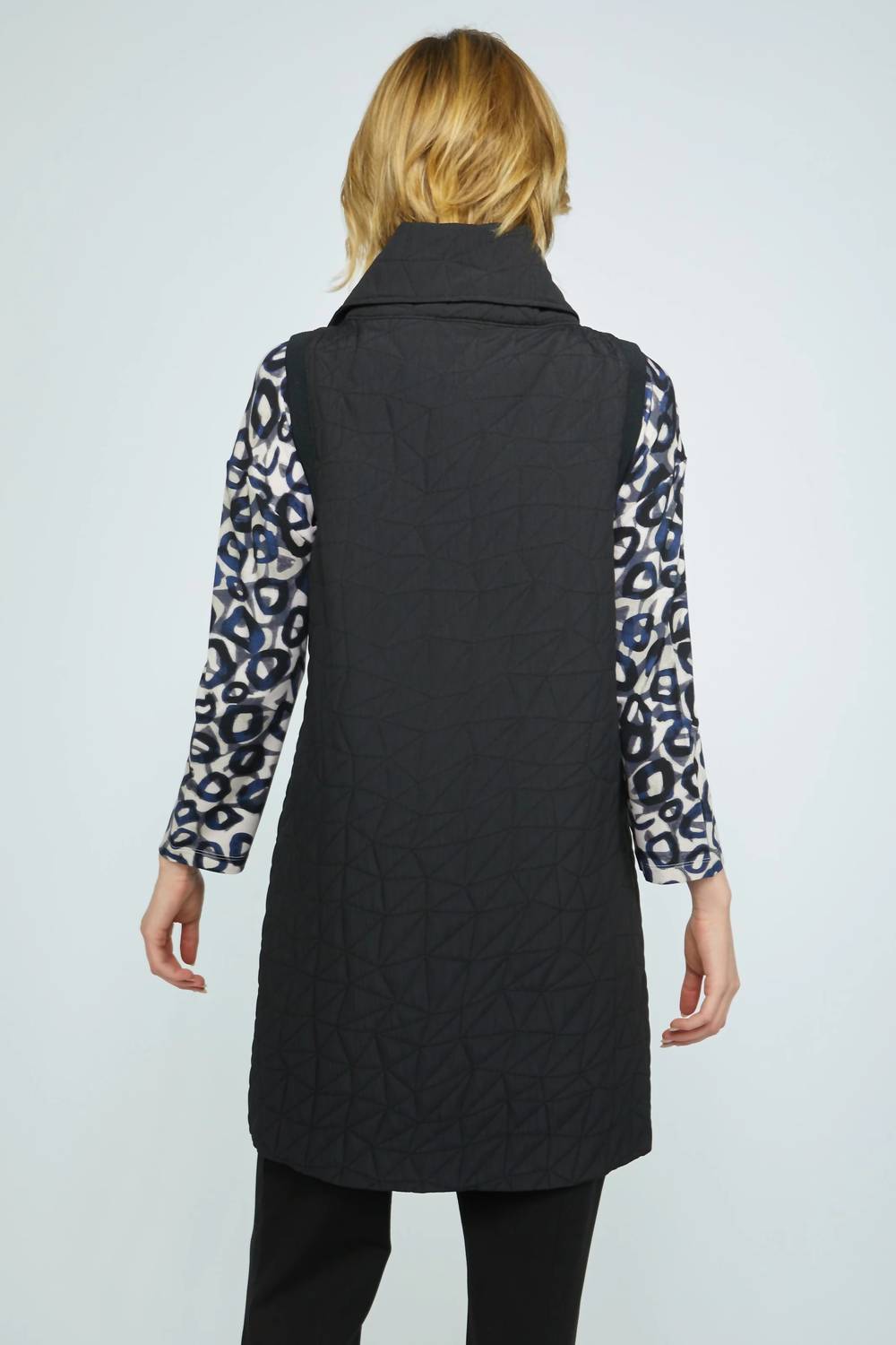 Olivia By Habitat - Kaleidoscope Quilt Angled Pocked Vest