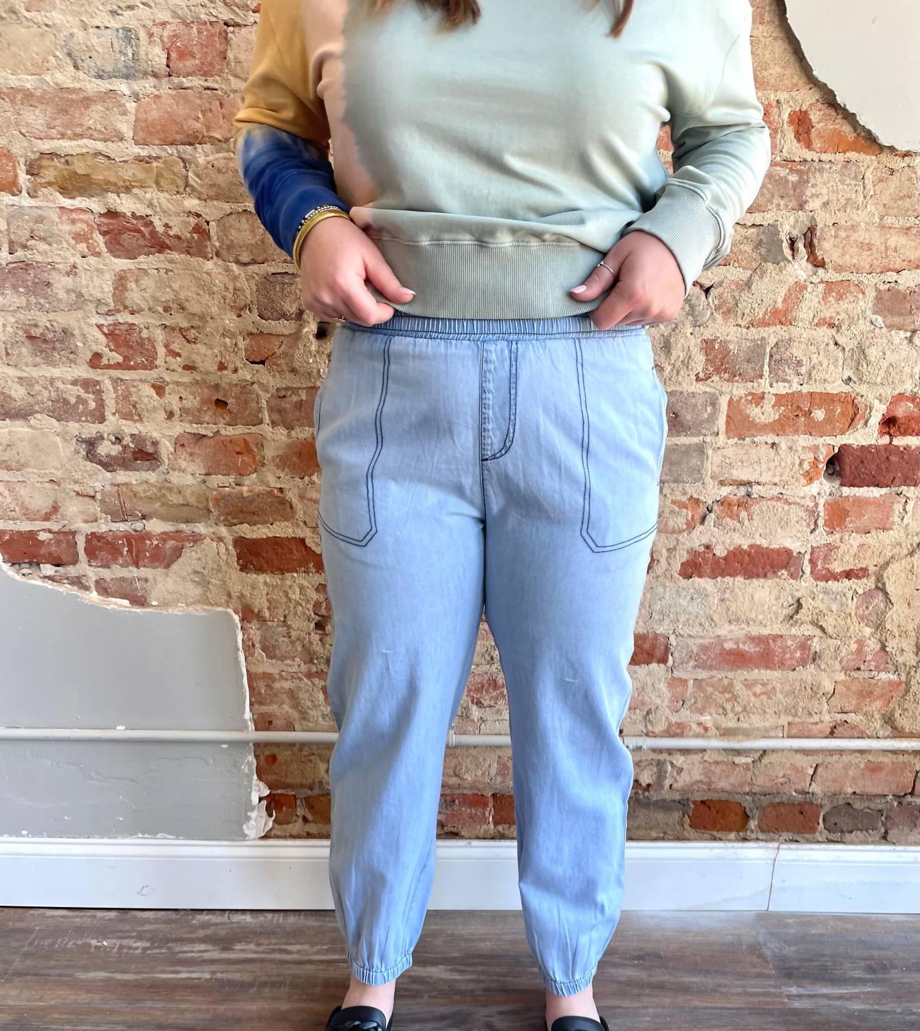 Elan - Amber Relaxed Fit Jogger