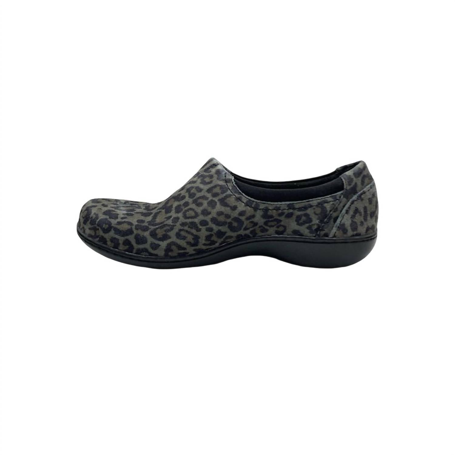 Clarks - Women's Ashland Joy Slip On Shoes