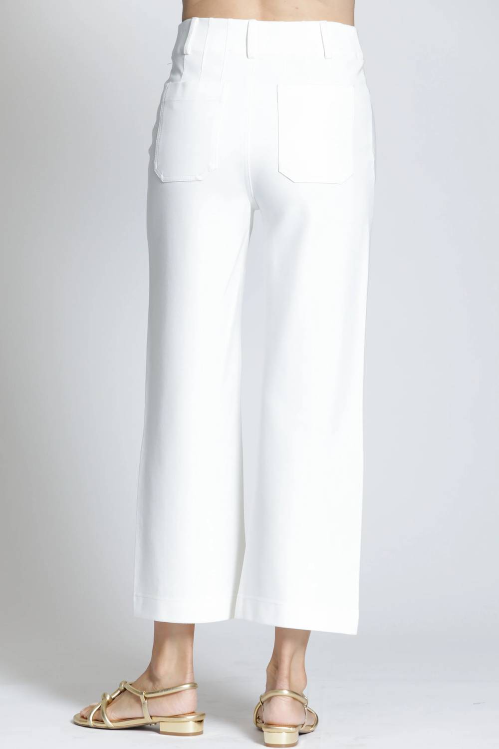 Apny - Ponte Cropped Wide Leg Pant With Patch Pocket