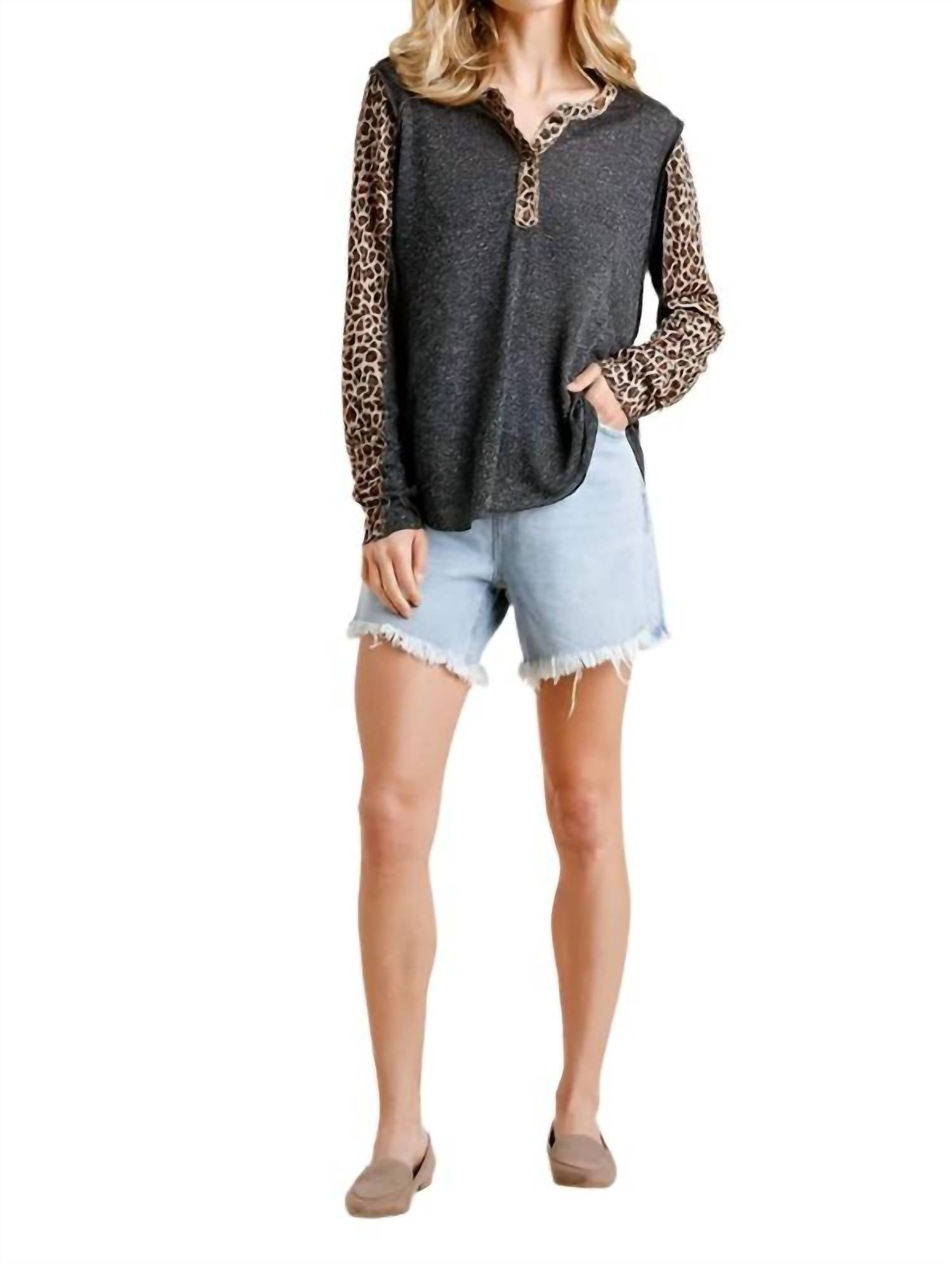 Umgee - Leopard Trimmed Top