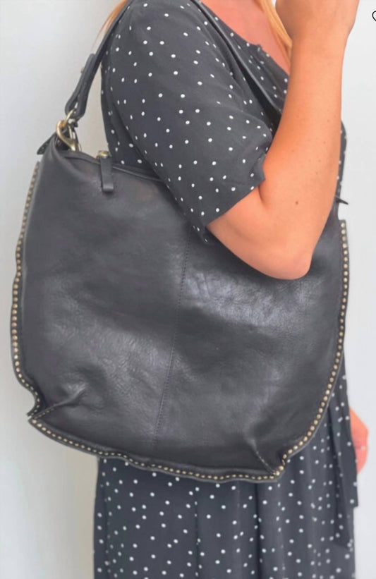 Campomaggi - Women's Monosp Mezzaluna Leather Shoulder Bag