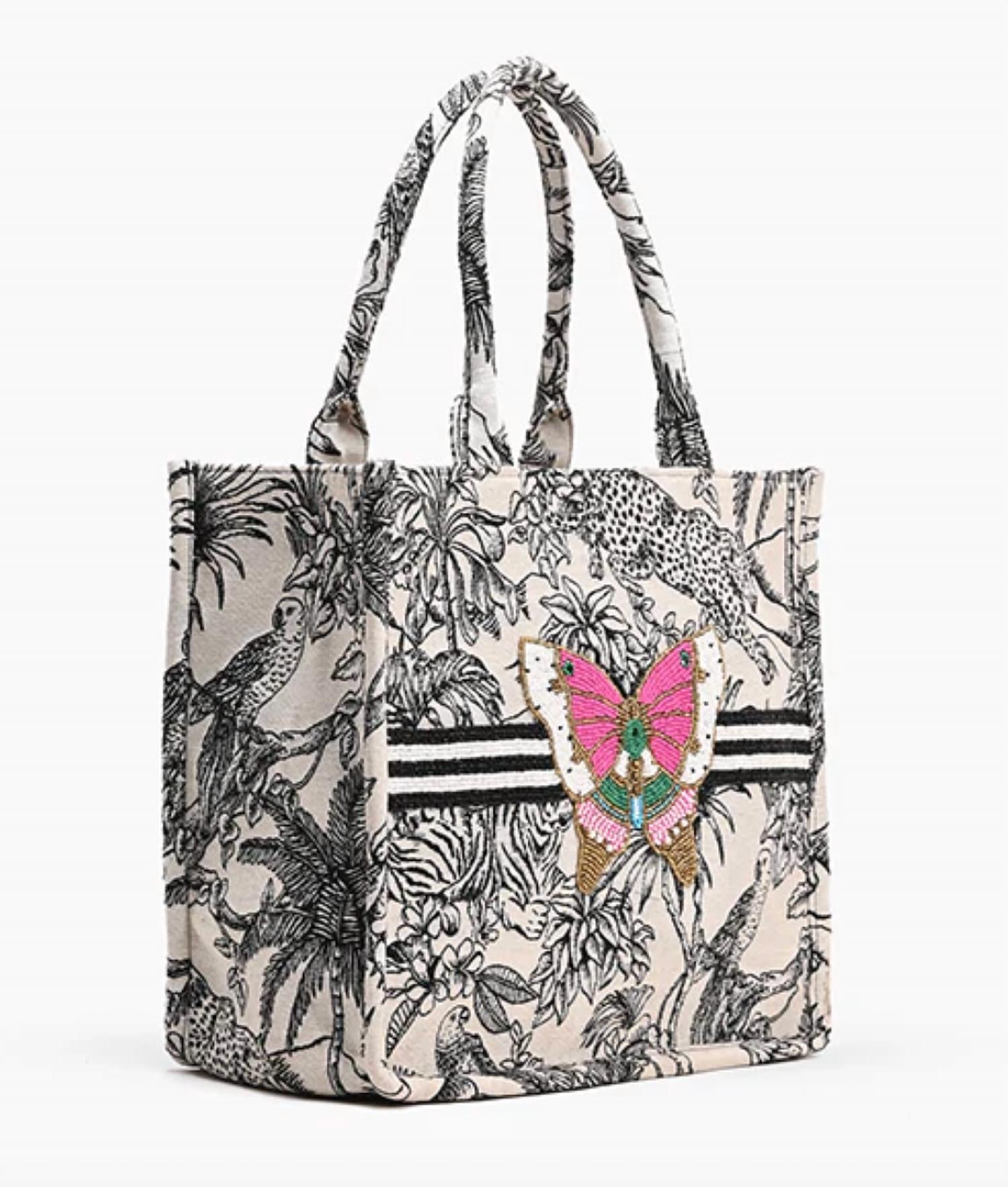 America & Beyond - Women's Traveler Tote