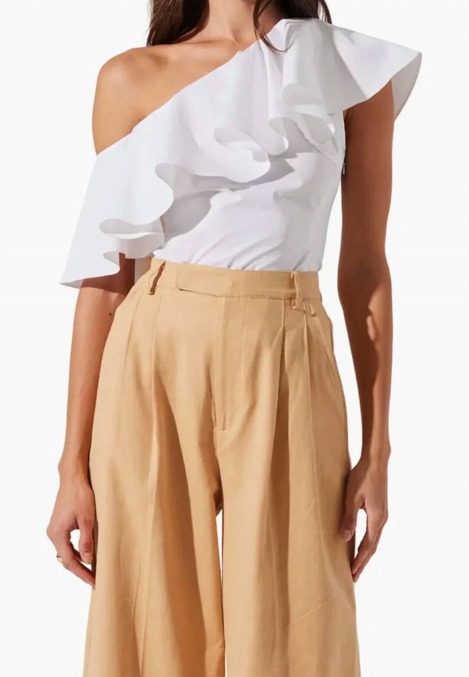 Astr - Felixa Off-shoulder Top