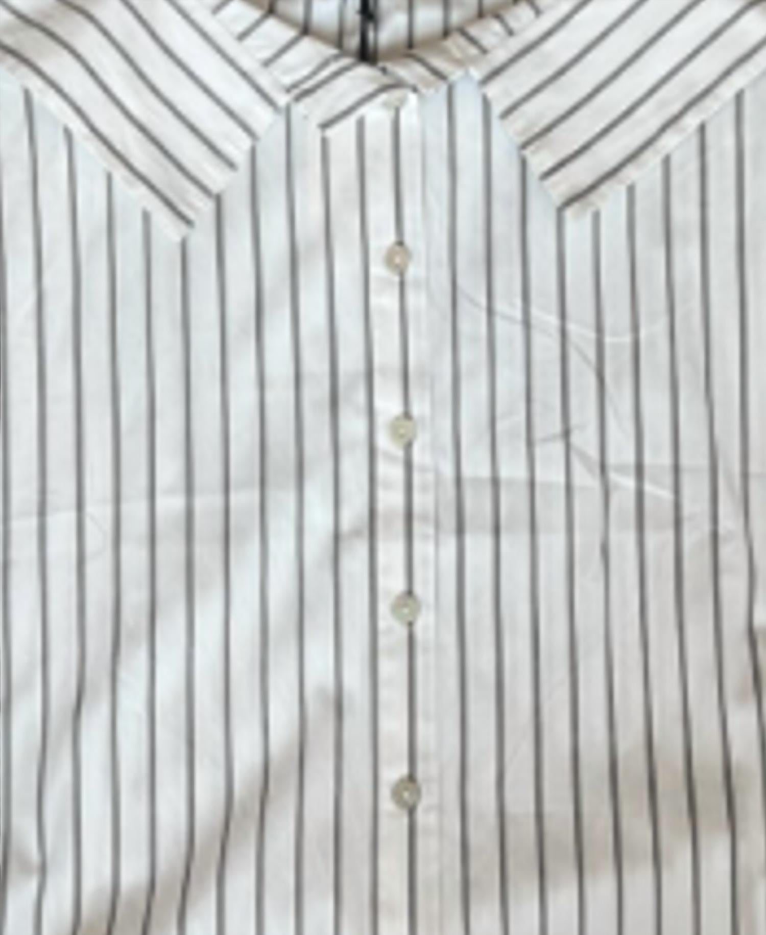 ELAN Women Striped Long Sleeves Blouse in white grey - women's blouse - detail view