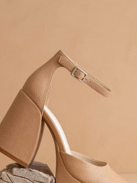 Oasis Society - Women's Oslo Chunky Platform Mary Janes Heels
