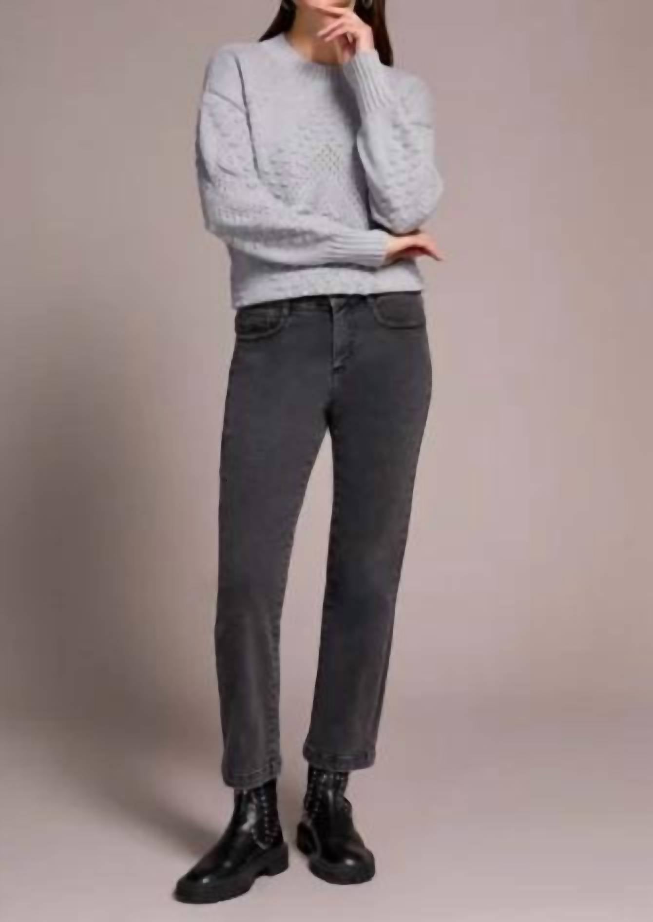 Tribal - Women's Audrey Hugging Straight Crop Jeans