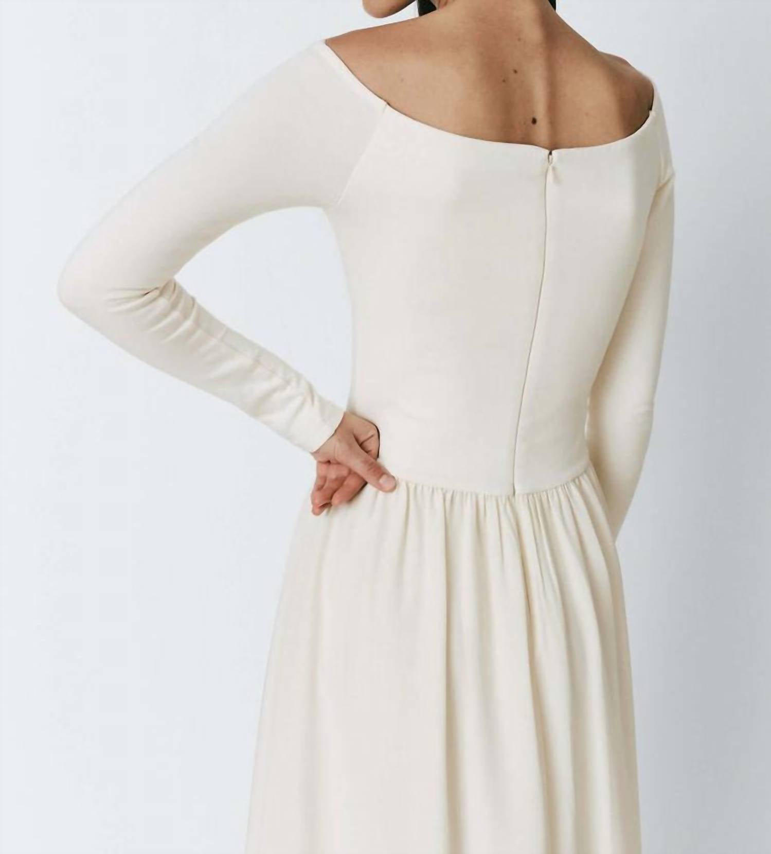 Rue Sophie - Rosette Off Shoulder Dress