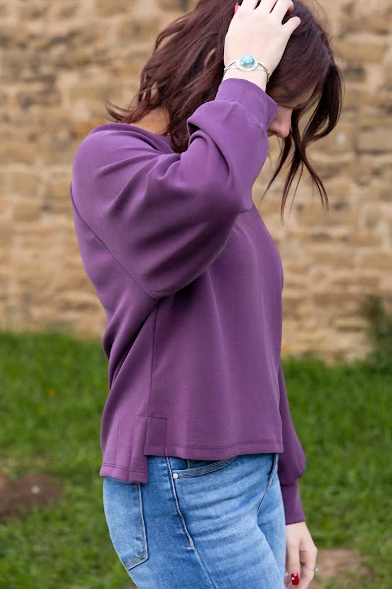 Yelete - Sofie Soft Raglan Long Sleeve Top