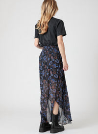 Smocked Cut Long Skirt