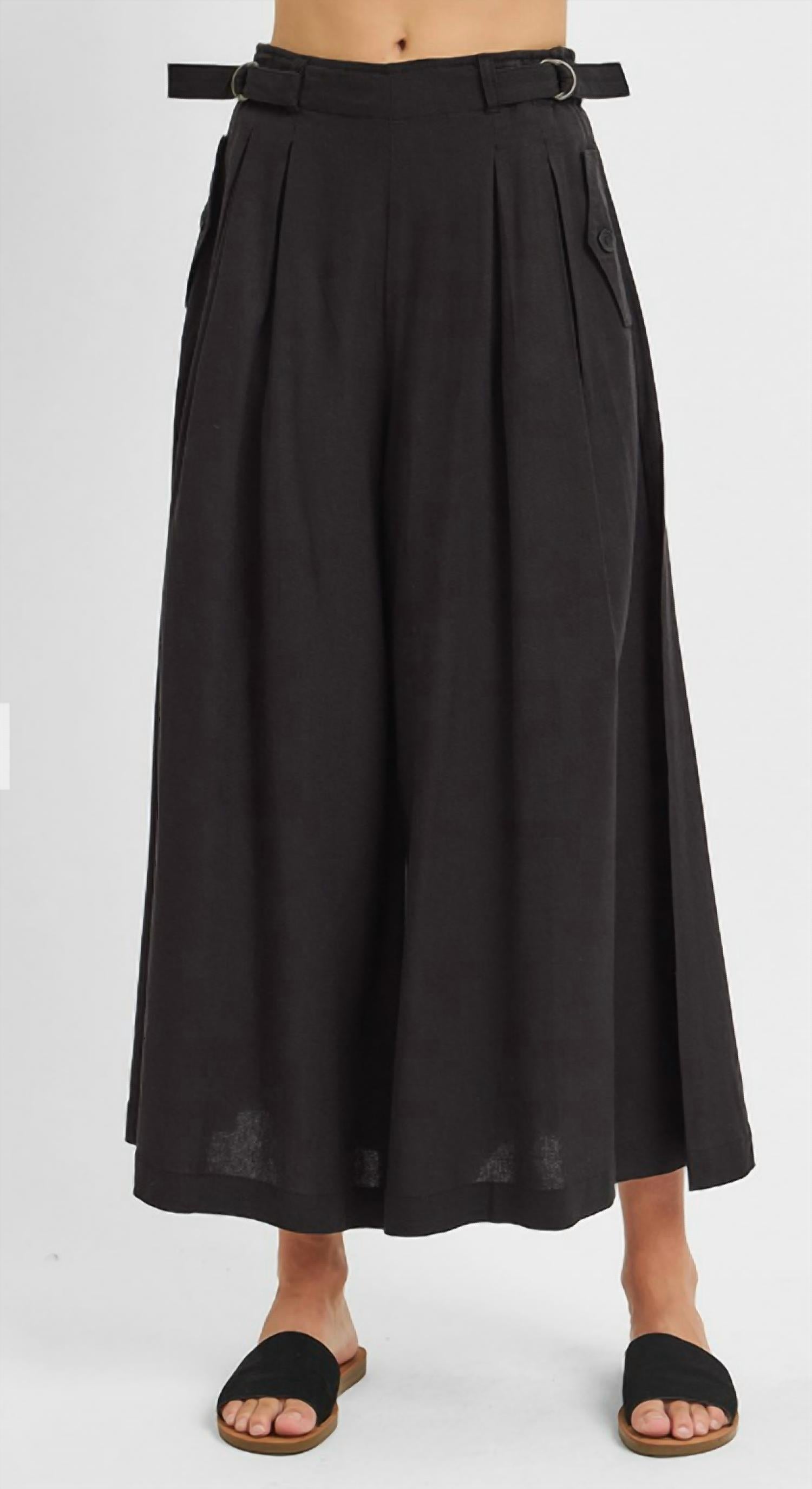 RISEN Wide Leg Linen Pants in black - women's pants - detail view