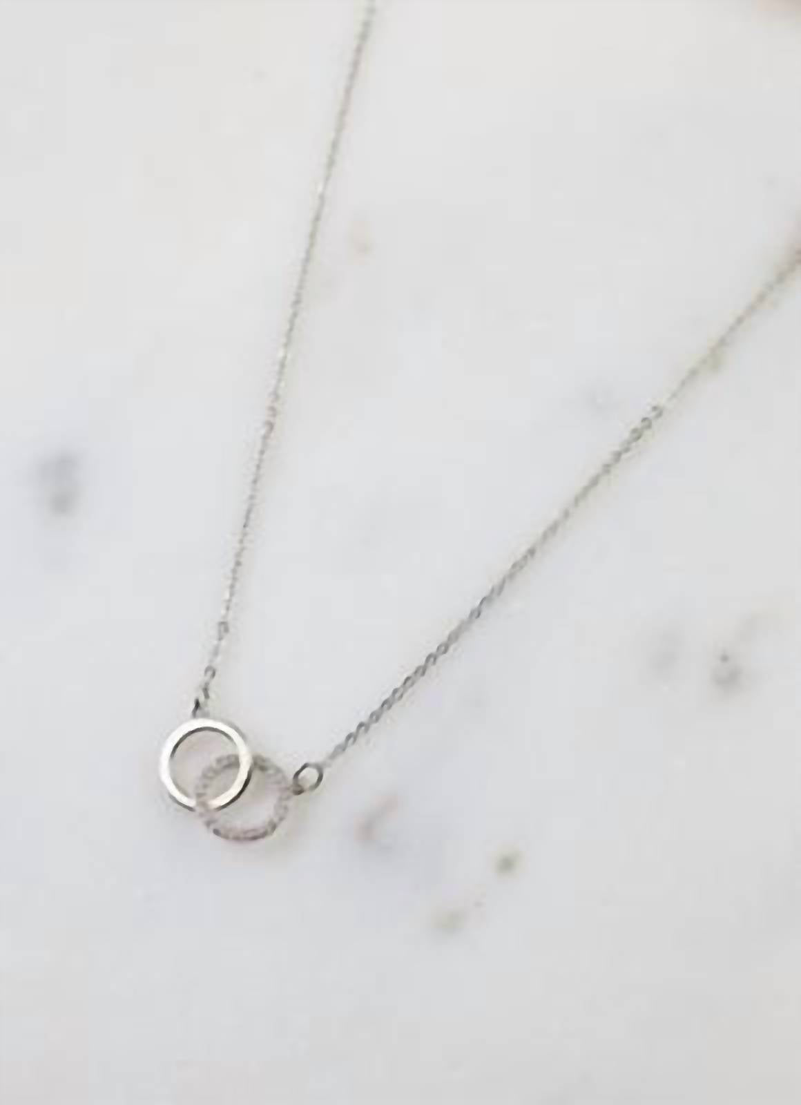 Caroline Hill - Women's Interwined Circle Necklace And Earring Set