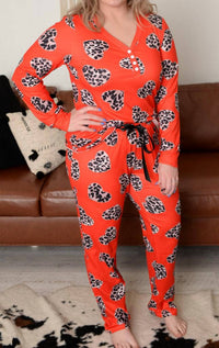Shirley Stone - Leopard Heart Loungewear Set