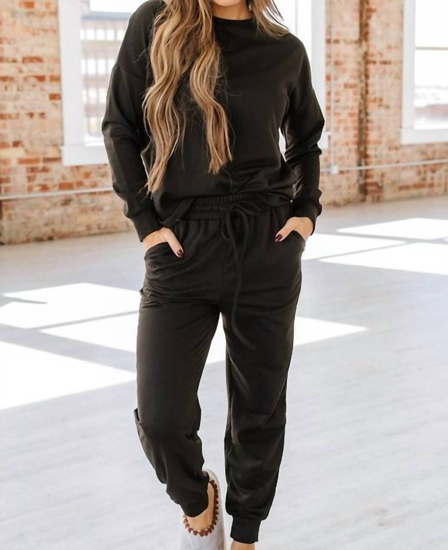 Liam & Company - Long Sleeve Loungewear Set