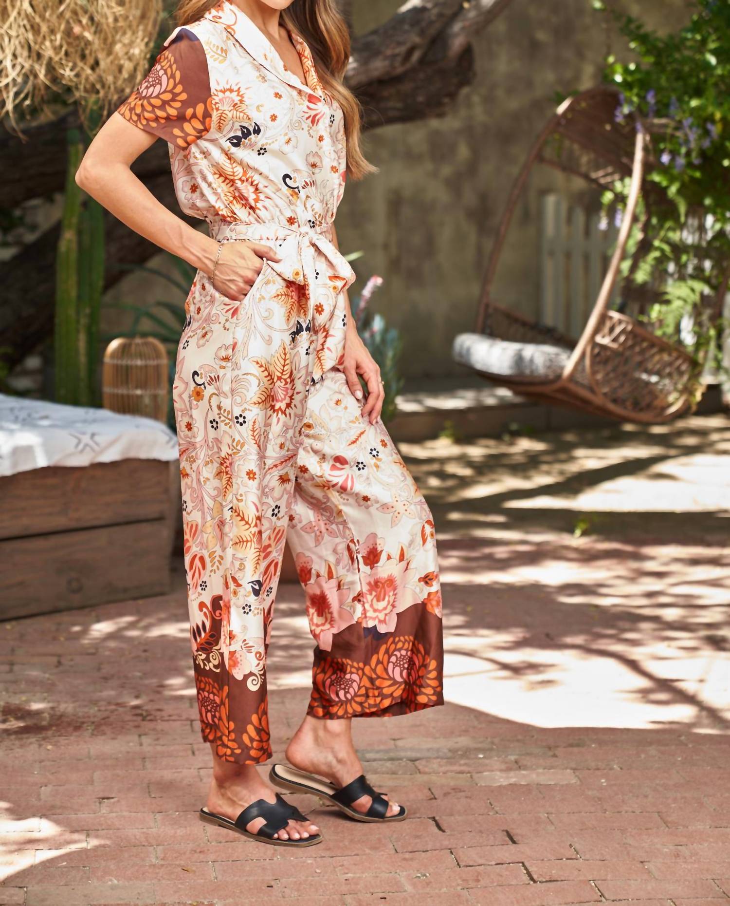Paparazzi - Satin Border Print Jumpsuit