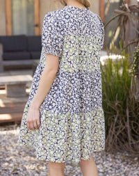 Voy - Contrasting Floral Embroidered Tiered Dress